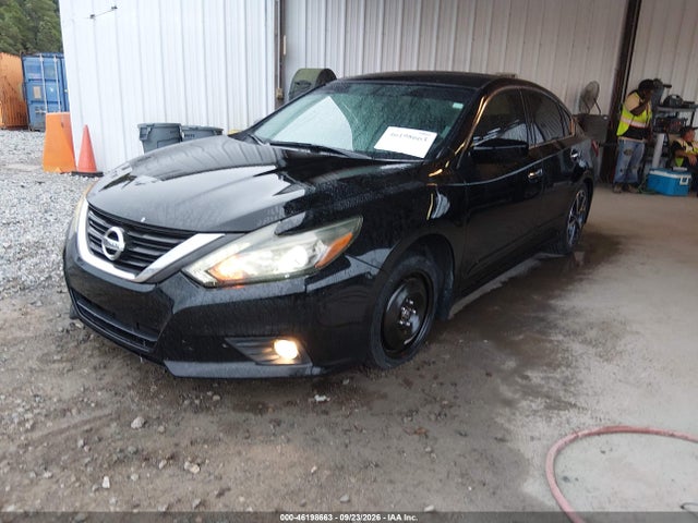 46198663 :رقم المزاد ، 1N4AL3AP3HC165047 vin ، 2017 Nissan Altima 2.5 Sr مزاد بيع