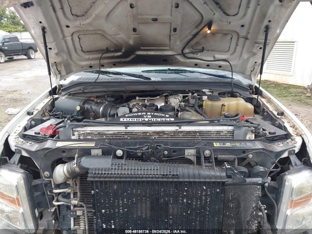 46198736 :رقم المزاد ، 1FTWW32R89EA72831 vin ، 2009 Ford Super Duty F-350 Drw Lariat مزاد بيع