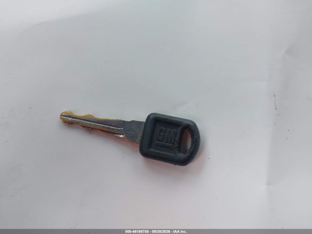 46198758 :رقم المزاد ، 1GCDM19W8WB208529 vin ، 1998 Chevrolet Astro مزاد بيع