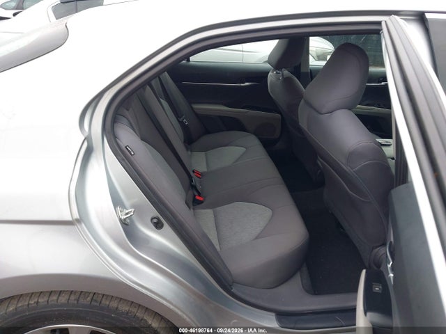 2020 Toyota Camry Le მანქანა იყიდება აუქციონზე, vin: 4T1L11AK1LU975552, აუქციონის ნომერი: 46198764