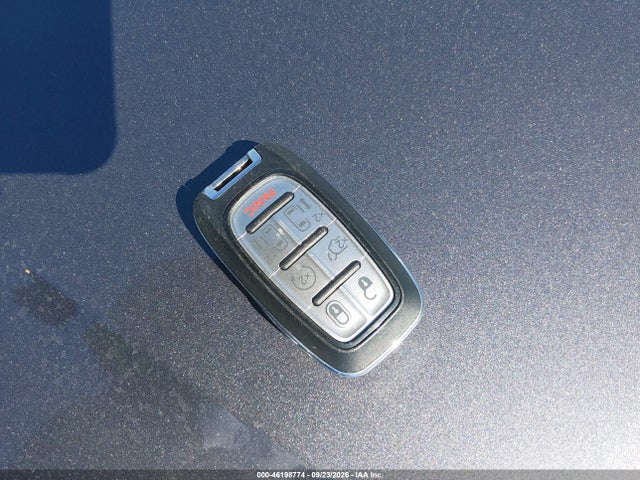 2022 Chrysler Voyager Lx მანქანა იყიდება აუქციონზე, vin: 2C4RC1CG1NR102966, აუქციონის ნომერი: 46198774