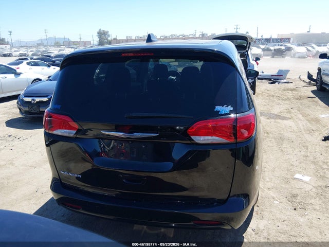 2022 Chrysler Voyager Lx მანქანა იყიდება აუქციონზე, vin: 2C4RC1CG1NR102966, აუქციონის ნომერი: 46198774