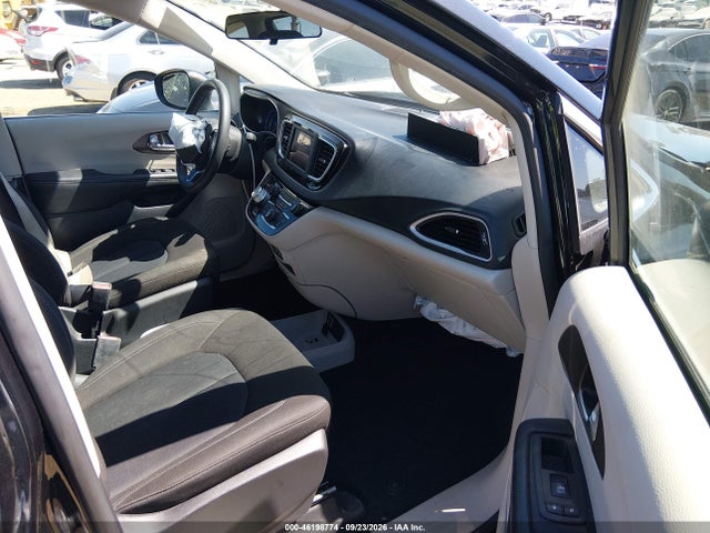 2022 Chrysler Voyager Lx მანქანა იყიდება აუქციონზე, vin: 2C4RC1CG1NR102966, აუქციონის ნომერი: 46198774