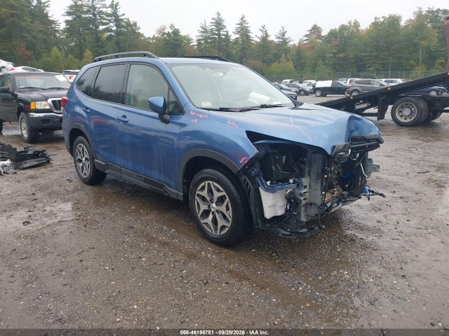 46198781 :رقم المزاد ، JF2SKADC1RH457588 vin ، 2024 Subaru Forester Premium مزاد بيع