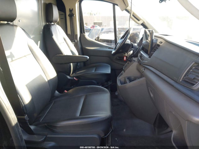 Ford Transit-150 2023 1FTYE1Y89PKA27118 Image 5