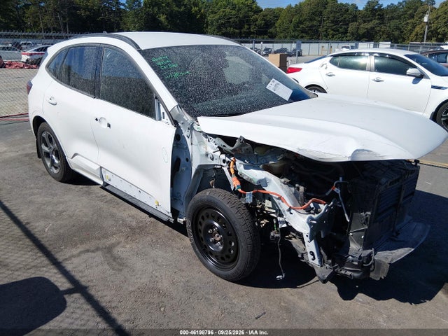 2023 Ford Escape St-line მანქანა იყიდება აუქციონზე, vin: 1FMCU0MZ0PUB46987, აუქციონის ნომერი: 46198796