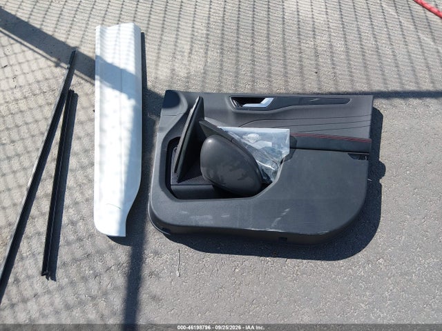 2023 Ford Escape St-line მანქანა იყიდება აუქციონზე, vin: 1FMCU0MZ0PUB46987, აუქციონის ნომერი: 46198796