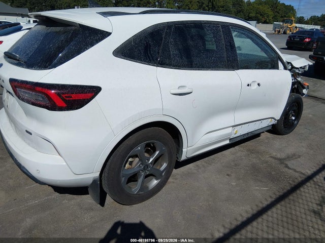 2023 Ford Escape St-line მანქანა იყიდება აუქციონზე, vin: 1FMCU0MZ0PUB46987, აუქციონის ნომერი: 46198796