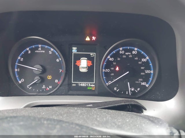 46198839 :رقم المزاد ، 2T3RFREV5HW695923 vin ، 2017 Toyota Rav4 Xle مزاد بيع