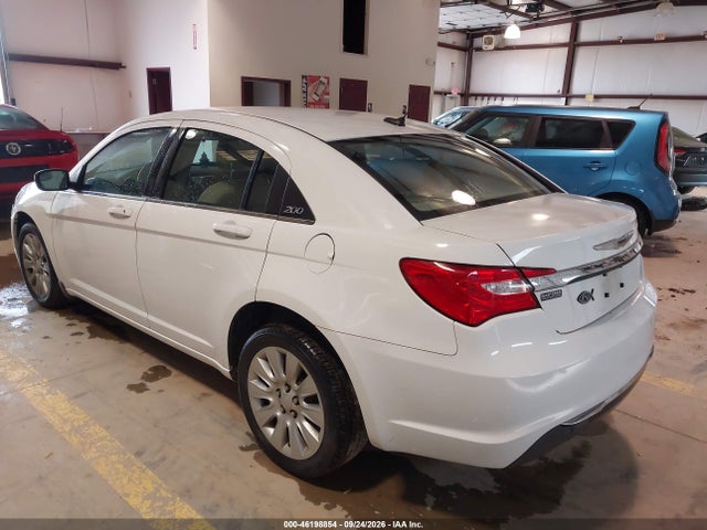 Продаж на аукціоні авто 2012 Chrysler 200 Lx, vin: 1C3CCBAB4CN274152, номер лоту: 46198854