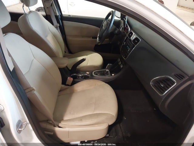 Продаж на аукціоні авто 2012 Chrysler 200 Lx, vin: 1C3CCBAB4CN274152, номер лоту: 46198854