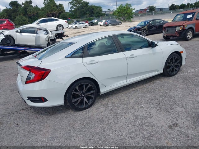 46198867 :رقم المزاد ، 2HGFC2F8XKH575202 vin ، 2019 Honda Civic Sport مزاد بيع