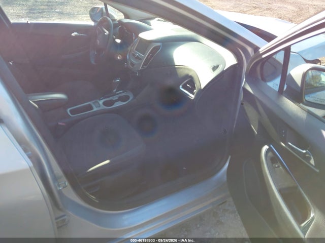 46198903 :رقم المزاد ، 1G1BC5SM5H7106730 vin ، 2017 Chevrolet Cruze Ls Auto مزاد بيع