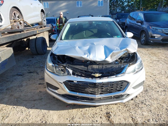 46198903 :رقم المزاد ، 1G1BC5SM5H7106730 vin ، 2017 Chevrolet Cruze Ls Auto مزاد بيع