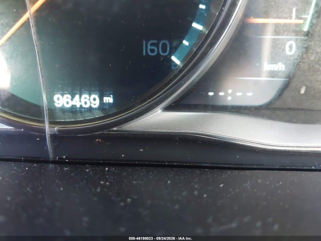 Продажа на аукционе авто 2014 Volvo Xc60 3.2 Premier Plus, vin: YV4952DZ2E2514101, номер лота: 46198923