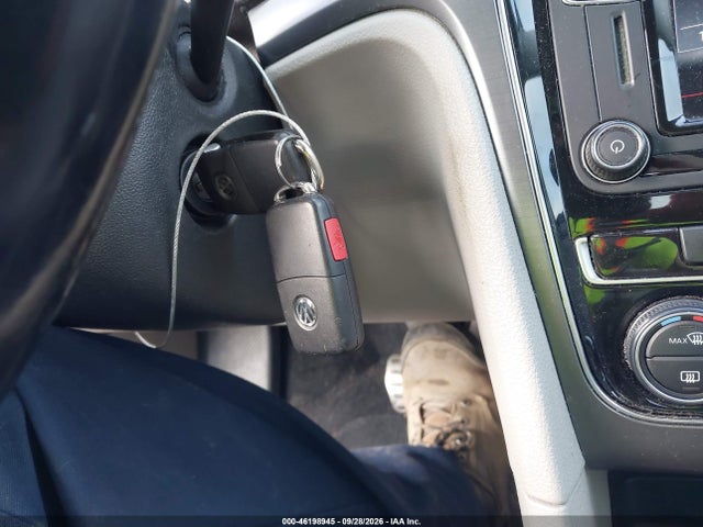 Продаж на аукціоні авто 2017 Volkswagen Passat 1.8t R-line, vin: 1VWDT7A30HC062645, номер лоту: 46198945