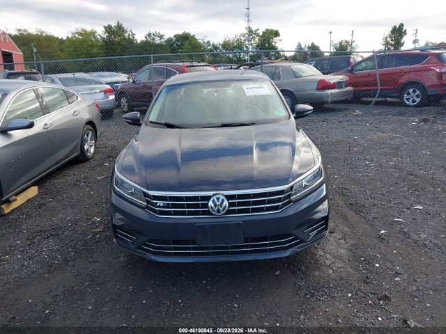 Продаж на аукціоні авто 2017 Volkswagen Passat 1.8t R-line, vin: 1VWDT7A30HC062645, номер лоту: 46198945