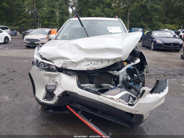 Продажа на аукционе авто 2019 Subaru Forester Sport, vin: JF2SKAPC5KH509614, номер лота: 46198947