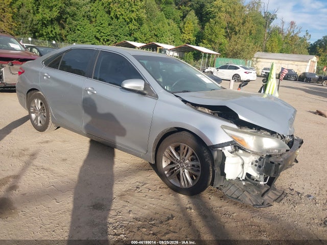 46199014 :رقم المزاد ، 4T1BF1FK2FU887264 vin ، 2015 Toyota Camry Se مزاد بيع