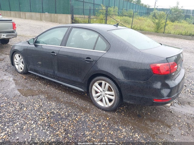 46199033 :رقم المزاد ، 3VW5A7AJ4CM109661 vin ، 2012 Volkswagen Gli Pzev مزاد بيع