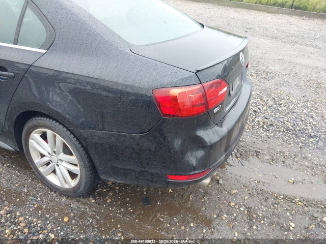46199033 :رقم المزاد ، 3VW5A7AJ4CM109661 vin ، 2012 Volkswagen Gli Pzev مزاد بيع