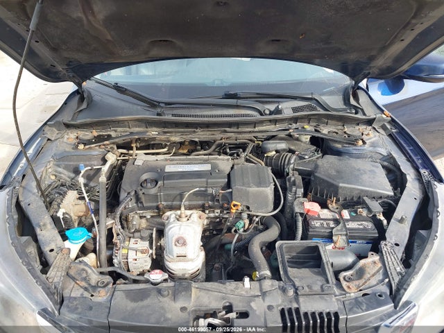 46199057 :رقم المزاد ، 1HGCR2F84FA178123 vin ، 2015 Honda Accord Ex-l مزاد بيع