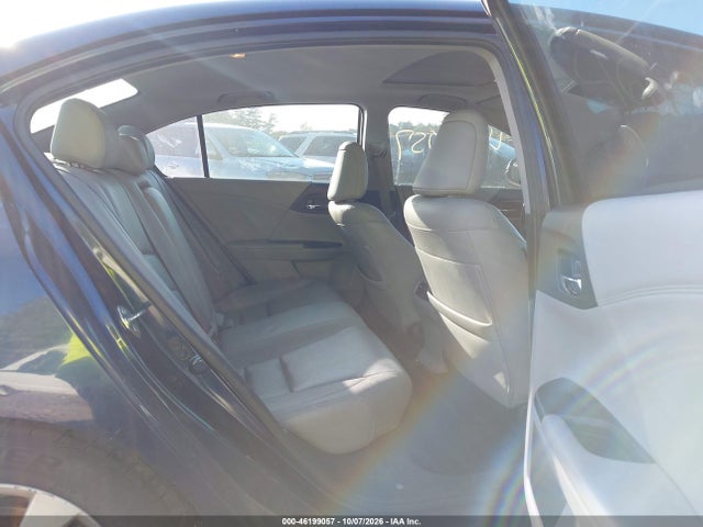 46199057 :رقم المزاد ، 1HGCR2F84FA178123 vin ، 2015 Honda Accord Ex-l مزاد بيع