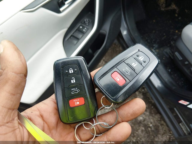 2T3RWRFV2LW094072 Toyota Rav4 Hybrid Xle