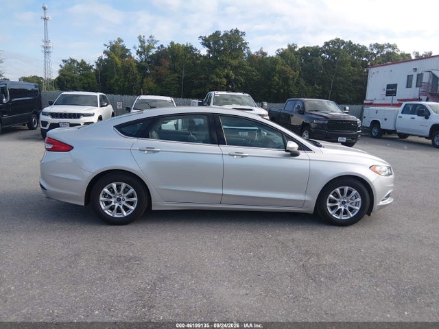 Продажа на аукционе авто 2018 Ford Fusion S, vin: 3FA6P0G78JR141740, номер лота: 46199135