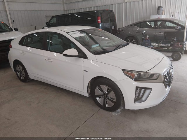 Продаж на аукціоні авто 2020 Hyundai Ioniq Hybrid Blue, vin: KMHC65LC1LU220271, номер лоту: 46199166