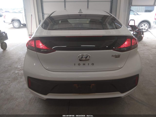 2020 Hyundai Ioniq Hybrid Blue მანქანა იყიდება აუქციონზე, vin: KMHC65LC1LU220271, აუქციონის ნომერი: 46199166