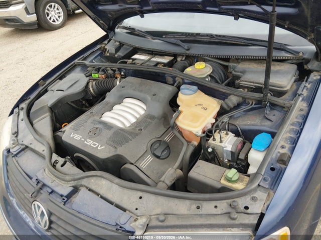 46199219 :رقم المزاد ، WVWND23B9YE279224 vin ، 2000 Volkswagen Passat Gls مزاد بيع