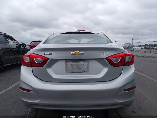 46199221 :رقم المزاد ، 1G1BE5SM0J7189970 vin ، 2018 Chevrolet Cruze Lt Auto مزاد بيع