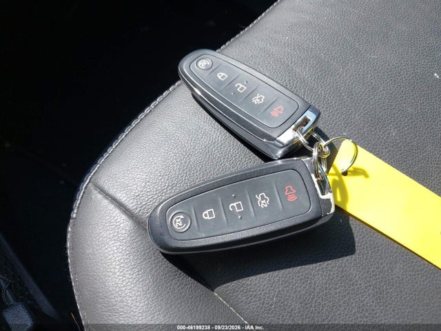 2016 Ford Escape Titanium მანქანა იყიდება აუქციონზე, vin: 1FMCU0JX3GUB46906, აუქციონის ნომერი: 46199238