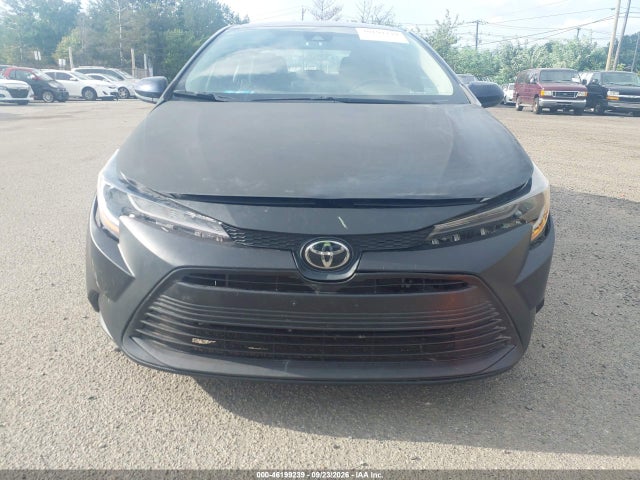 46199239 :رقم المزاد ، 5YFEPMAE8NP311188 vin ، 2022 Toyota Corolla Le مزاد بيع