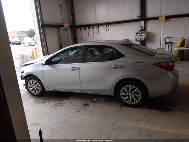 2017 Toyota Corolla Le მანქანა იყიდება აუქციონზე, vin: 2T1BURHE7HC786589, აუქციონის ნომერი: 46199244