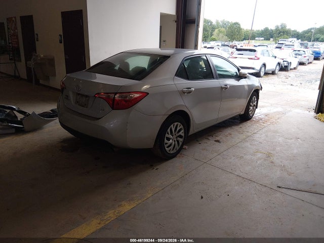 2017 Toyota Corolla Le მანქანა იყიდება აუქციონზე, vin: 2T1BURHE7HC786589, აუქციონის ნომერი: 46199244