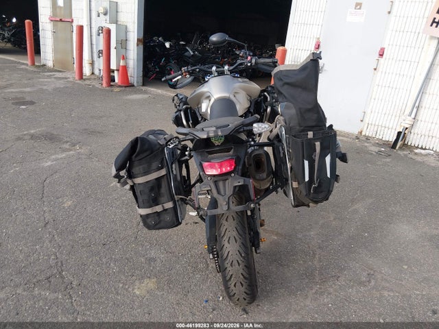 46199283 :رقم المزاد ، SMTE67DFXPTBK9694 vin ، 2023 Triumph Motorcycle Tiger 900 Rally Pro/900 Bond Edition مزاد بيع