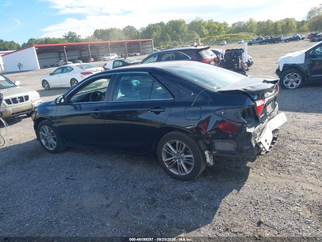 46199297 :رقم المزاد ، 4T1BF1FK4HU307905 vin ، 2017 Toyota Camry Se مزاد بيع