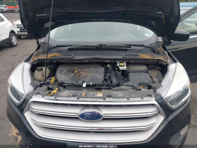 Продаж на аукціоні авто 2018 Ford Escape Se, vin: 1FMCU9GD2JUC40980, номер лоту: 46199311