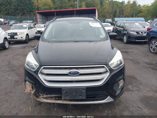 Продаж на аукціоні авто 2018 Ford Escape Se, vin: 1FMCU9GD2JUC40980, номер лоту: 46199311