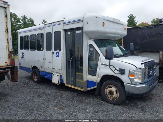 46199337 :رقم المزاد ، 1FDFE4FS7HDC33482 vin ، 2017 Ford Bus E-series Cutaway مزاد بيع