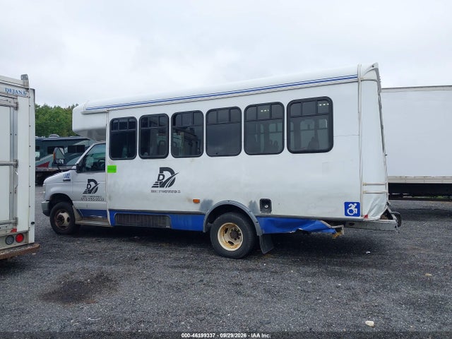 46199337 :رقم المزاد ، 1FDFE4FS7HDC33482 vin ، 2017 Ford Bus E-series Cutaway مزاد بيع