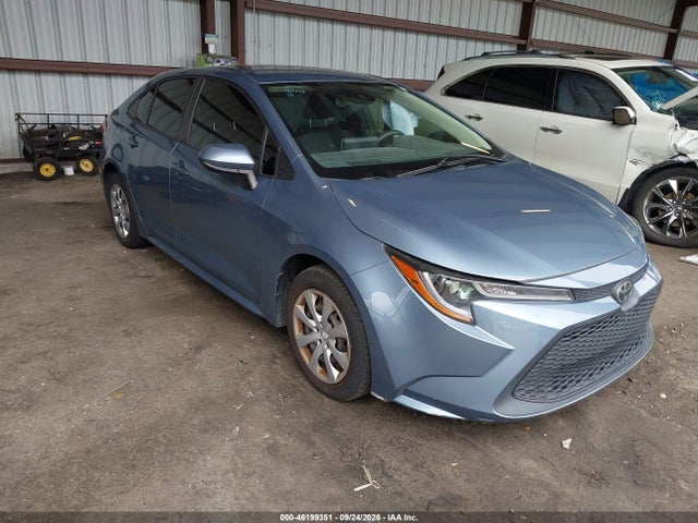 Продажа на аукционе авто 2021 Toyota Corolla Le, vin: JTDEPMAE8MJ162316, номер лота: 46199351