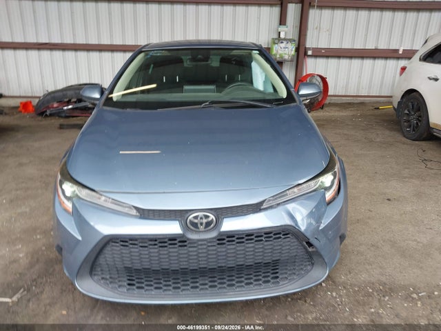 Продажа на аукционе авто 2021 Toyota Corolla Le, vin: JTDEPMAE8MJ162316, номер лота: 46199351