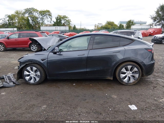 Продаж на аукціоні авто 2024 Tesla Model Y Long Range Dual Motor All-wheel Drive, vin: 7SAYGDEE2RA270811, номер лоту: 46199363