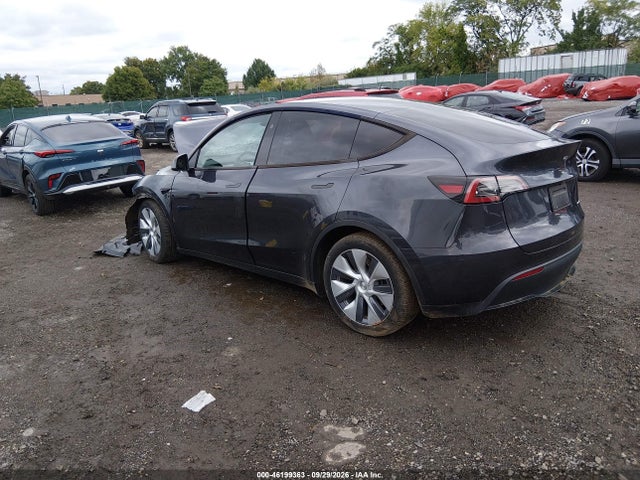 Продаж на аукціоні авто 2024 Tesla Model Y Long Range Dual Motor All-wheel Drive, vin: 7SAYGDEE2RA270811, номер лоту: 46199363
