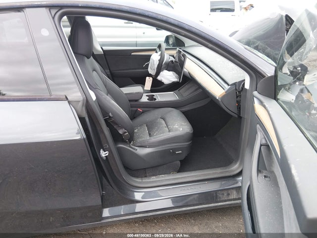 Продаж на аукціоні авто 2024 Tesla Model Y Long Range Dual Motor All-wheel Drive, vin: 7SAYGDEE2RA270811, номер лоту: 46199363