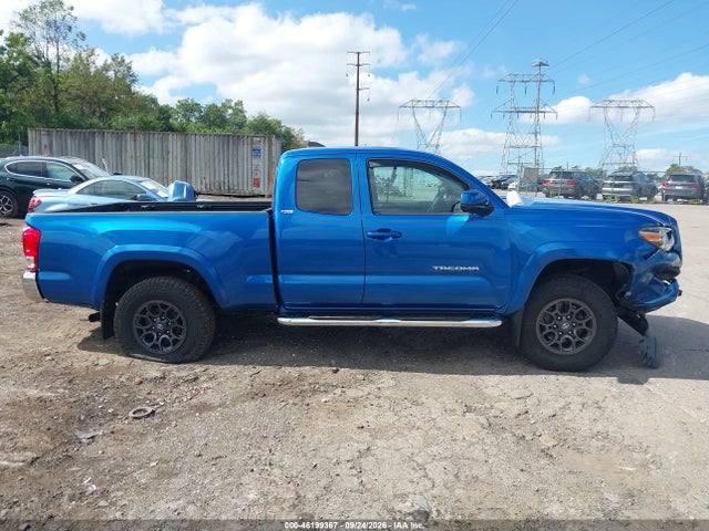 46199367 :رقم المزاد ، 5TFSZ5AN6HX096872 vin ، 2017 Toyota Tacoma Sr5 V6 مزاد بيع