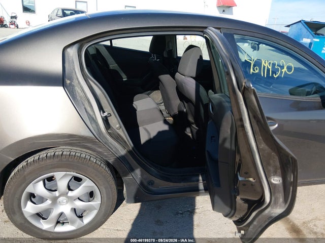 Mazda Mazda3 I Sport 2014 JM1BM1U77E1186440 Image 8